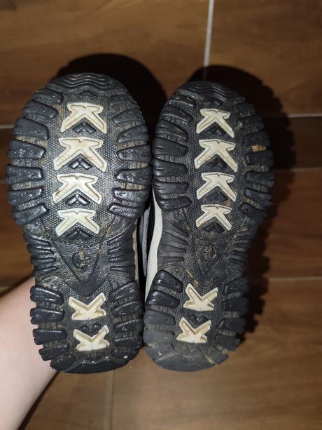 Čižmy na suchý zips, lupilu,25