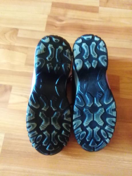 Tenisky vnutro 25,5, 39