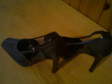 Cierne, leskle topanky -bonmax, 37