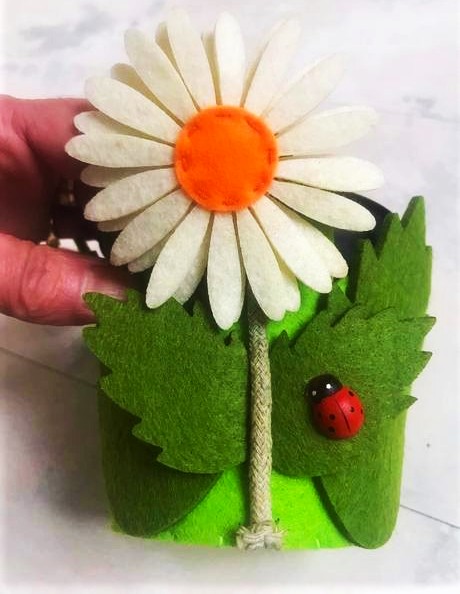 Ozdobný kvetináč, 