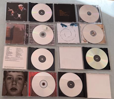 Cdčka era,nek,indian dances,alanis m.,bad religion, 