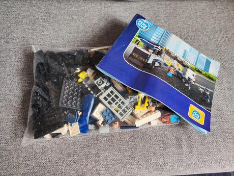 Plastové policajné auto, 