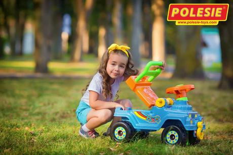 Molto odrážadlo jeep 4x4 s ťahacím lanom a klaksón,