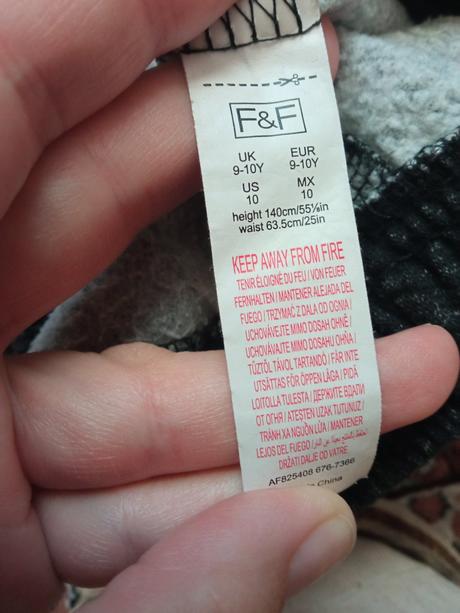 Hrubé tepláky, f&f,134