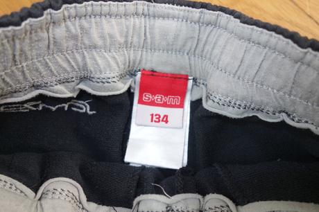 Tepláky, s.a.m.,134