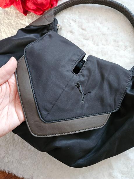 Puma latkova kabelka, puma