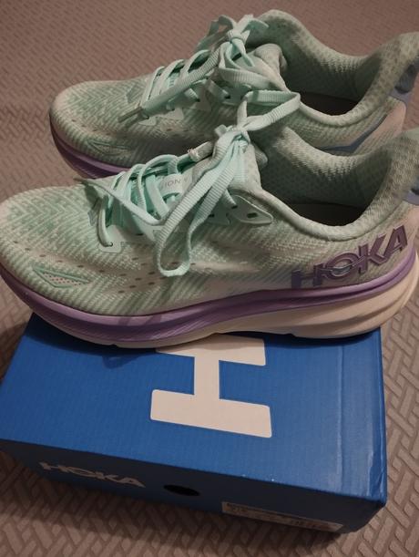 Bežecké tenisky hoka, 38