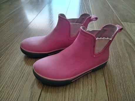 Dievčenské čižmy, 32