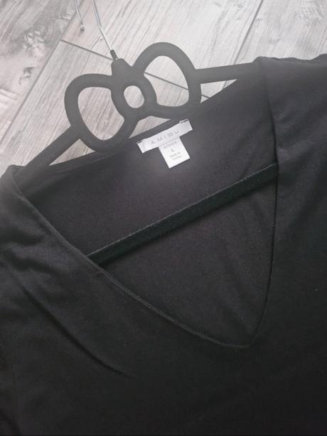 Tričko do v, amisu,l