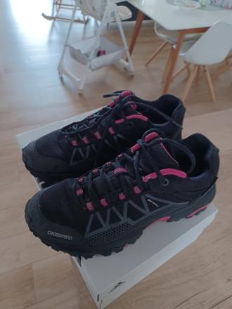 Crossroad topanky, 38