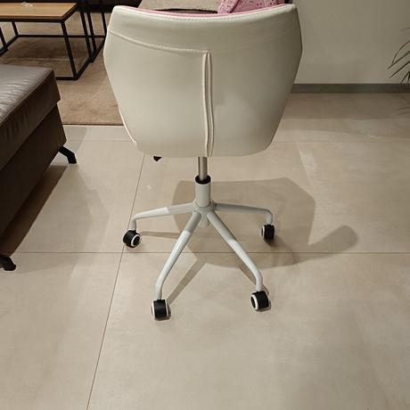 Predám stoličku do detskej izby, 