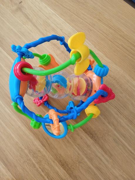 Senzoricka hračka pre babatko, 