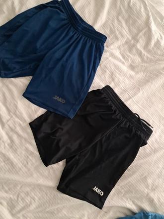 2x futbalove šortky č. 152 jako, 152