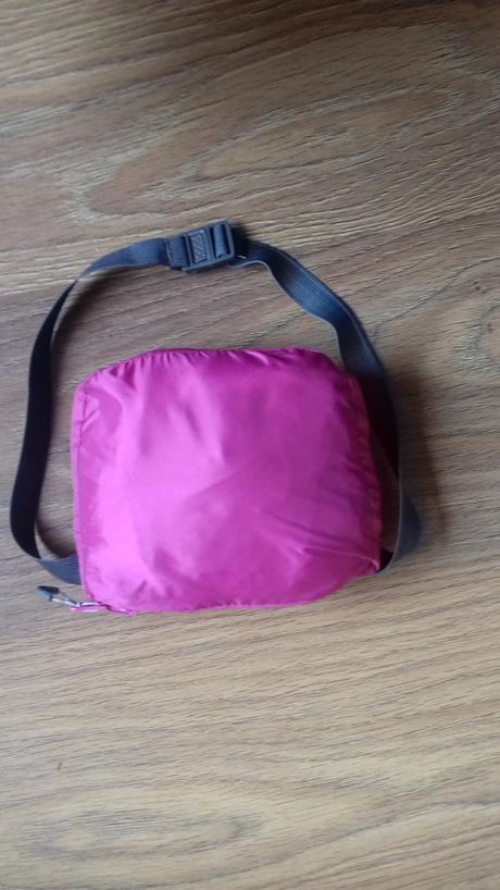 Zbaliteľná outdoorová vetrovka, 140