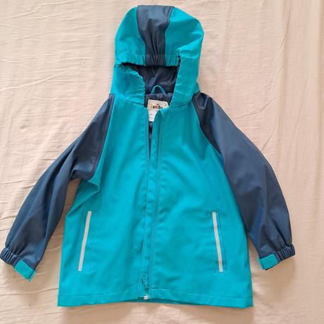 Pogumovaná bunda, 98