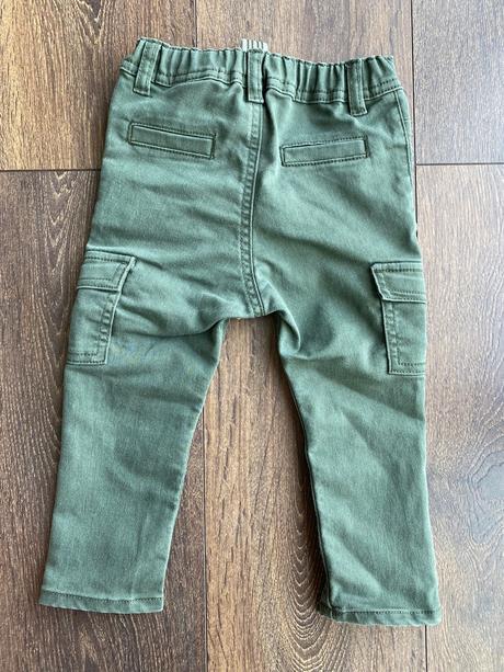 Zelené nohavice na tráky, h&m,86