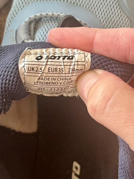 Modre tenisky lotto, lotto,35