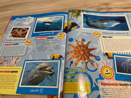 Krásna kniha nálepiek billa rekordy z ríše zvierat, 