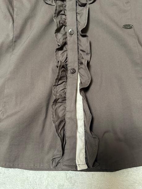 Hnedo-béžová košeľa s volánikmi zn. gaudi, gaudi,m