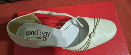 Béžové dámske lodičky vel.38, 38