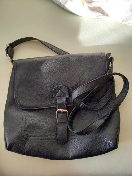 Kabelka a peňaženka, 