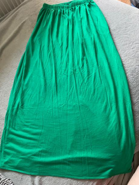 Dievcenska sukna, 158