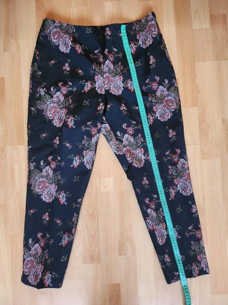 Dámske elegantné vyšívané nohavice, f&f,46