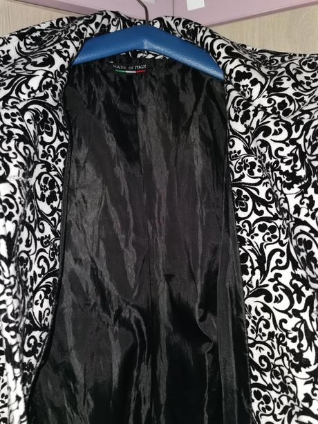 Elegantný kabát, s