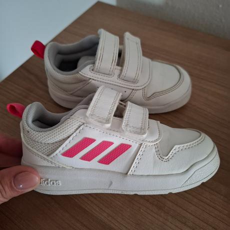 Dievčenské kožené adidas botasky, adidas,23
