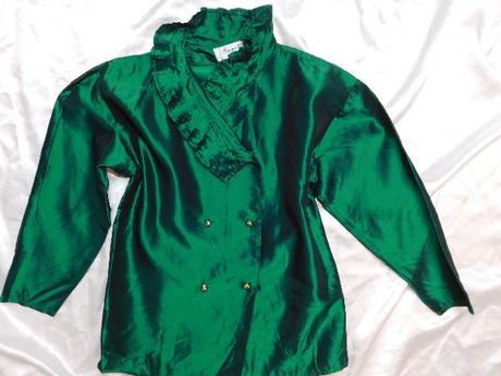 Luxusna velmi pekna bluzka, 140