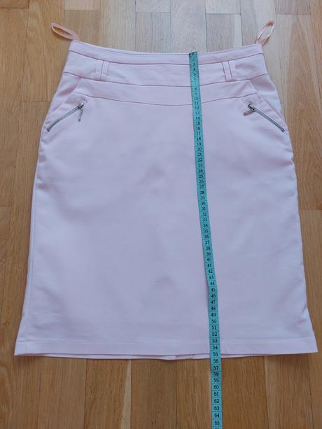 Sukňa veľkosť 38, 38