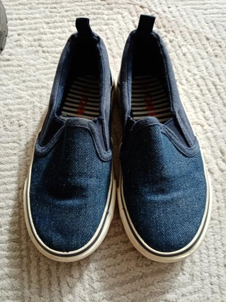 Tmavomodré plátenky vel. 28, 28