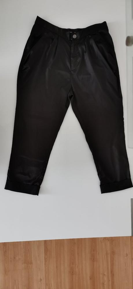 Čierne elegantné nohavice, 38