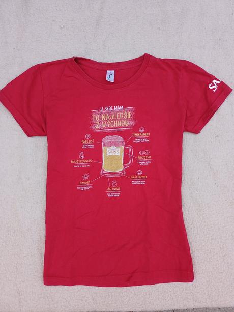 Červené balvnene tričko s vtipným nápivýchodniarky, m
