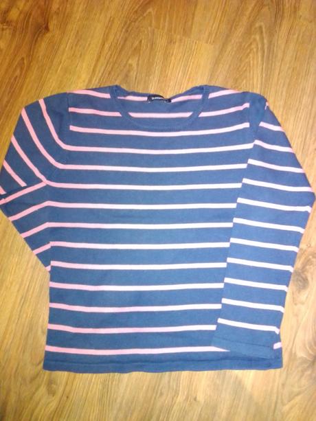 Pulóver, in extenso,122