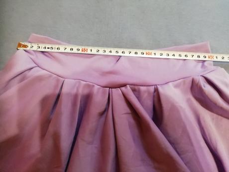 Super točivá suknička, 122