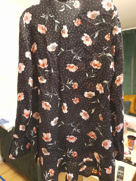 Kosela s kvetinami, f&f,34