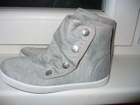 Látkové kotničky, 31