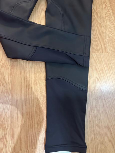 Jazdecke nohavice, 140