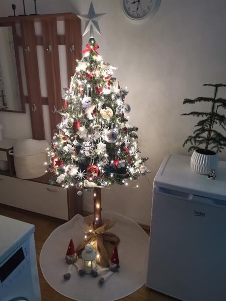 Stromček na pníku, 