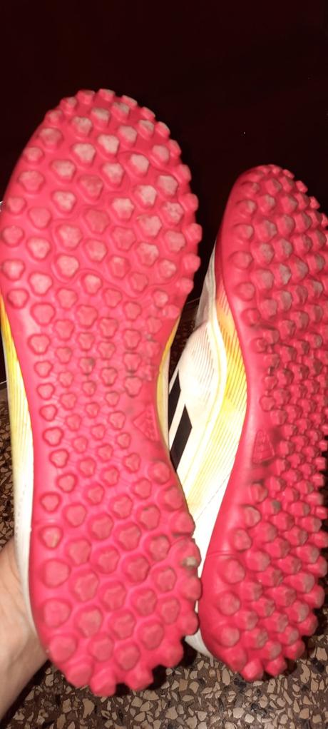 Turfy, adidas,36