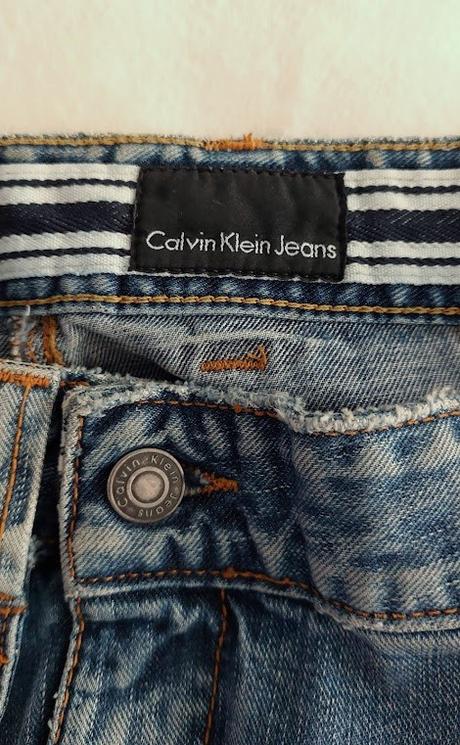 Úžasná riflová sukňa s visačkou, calvin klein,26
