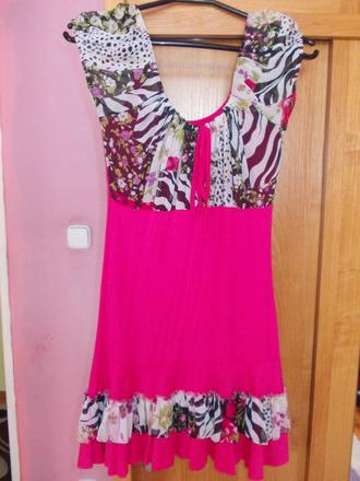 Ružové letné šaty, s