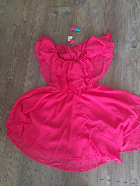 Saty barbie pink s volanikmi, m / s