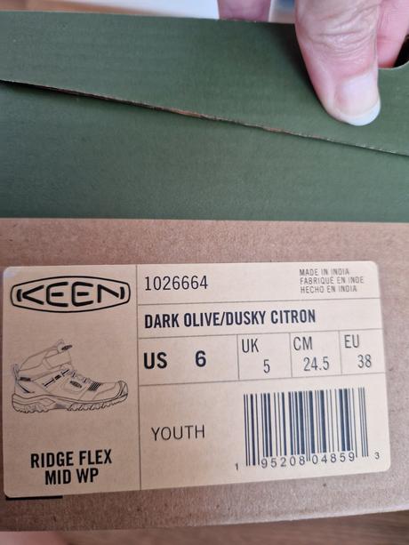 26sch_keen ridge flex, keen,38