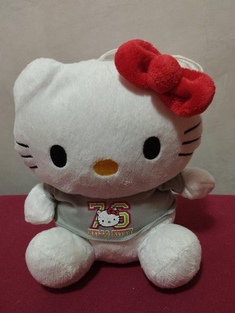 Veľká hello kitty,