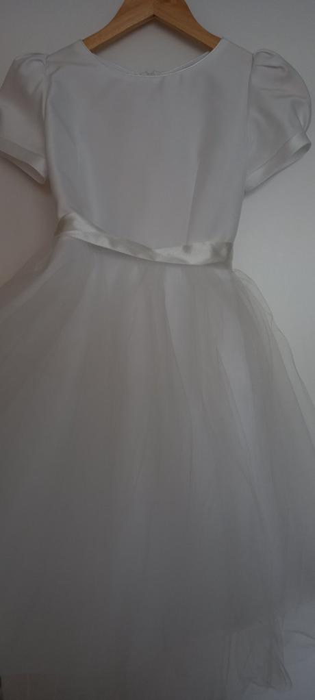 Krásne šaty na 1. sv. prijímanie, 128 / 134