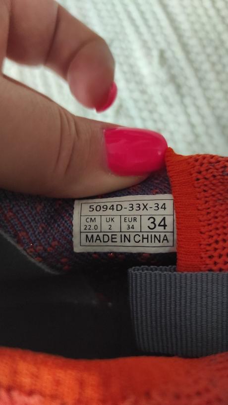 Nasúvacie tenisky, reserved,34