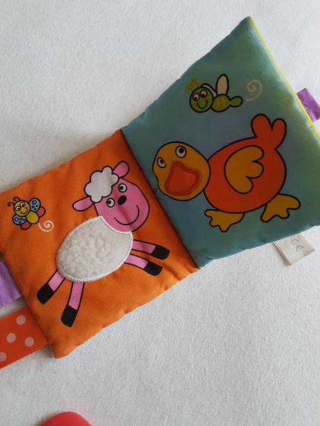 Hracka hrkalka hryzadlo knizka sustiaca, 