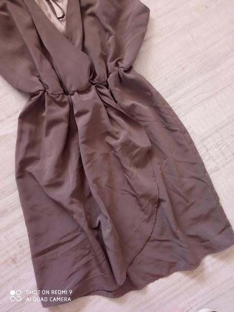 Spol.šatičky, h&m,42